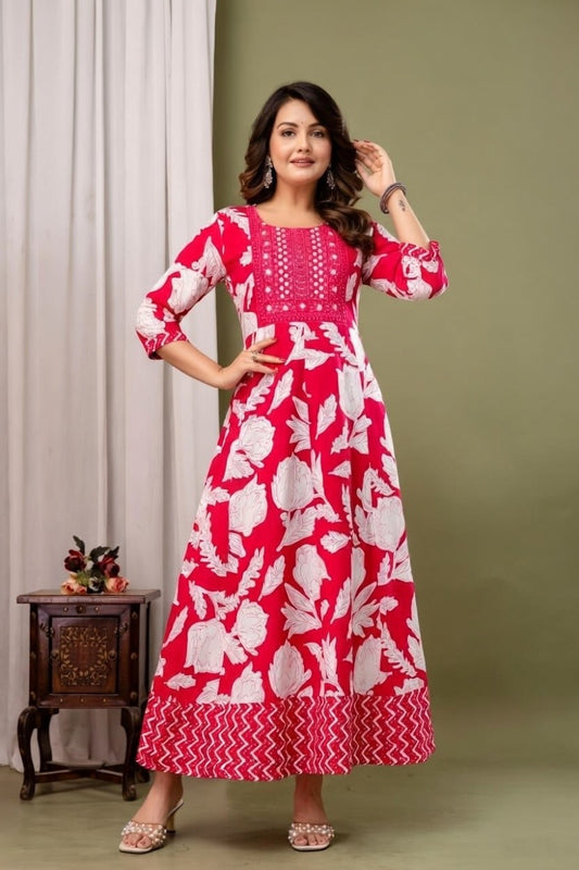 Women Rani & White Printed Kurti with Embroidered Yoke