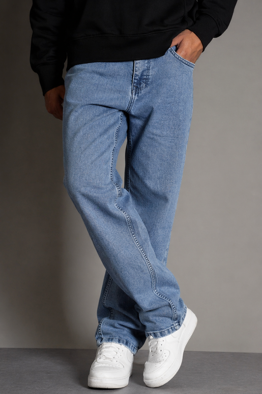 Classic Light Blue Wash Straight Fit Jeans for Men Baggy
