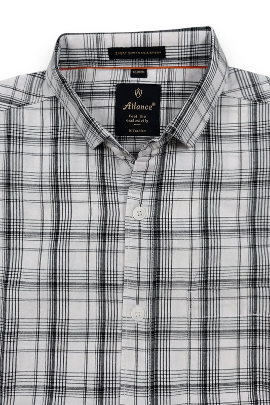 Men White Checkered Half Sleeve Casual Shirt SGV-528-5