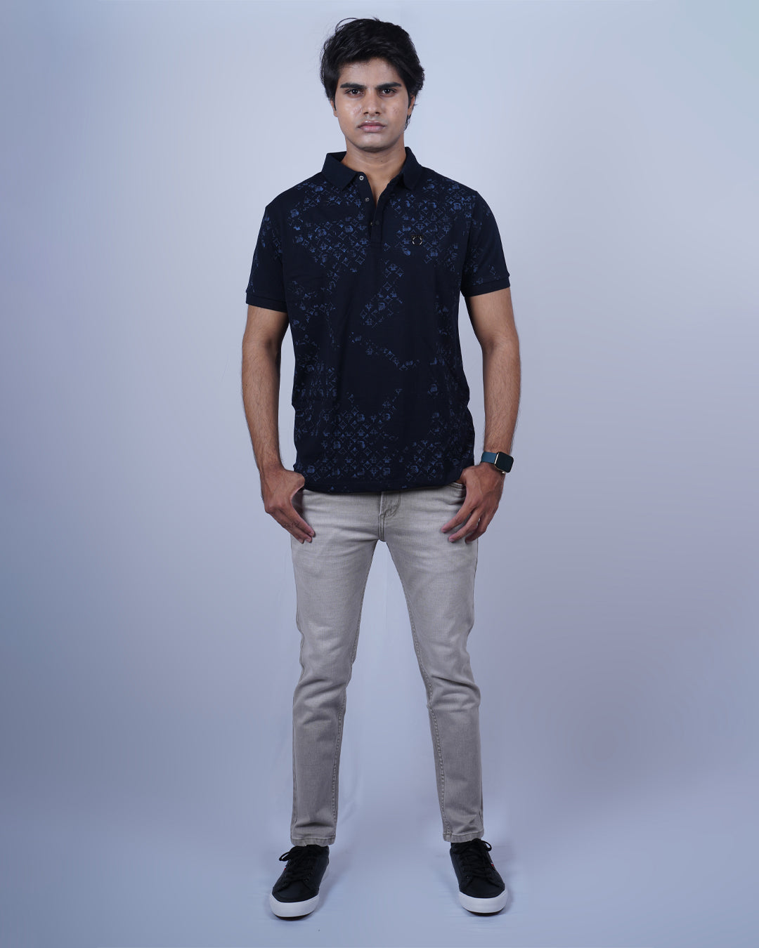 NAVY BLUE COLOR PRINTED COLLAR T-SHIRT