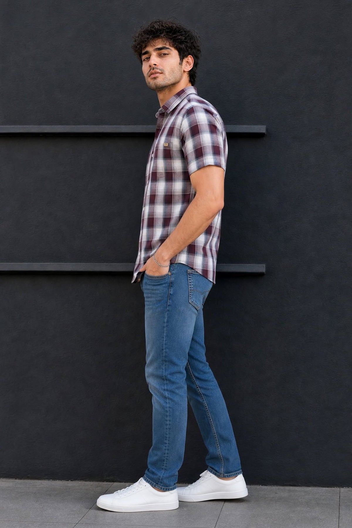 Men Wine Checkered Half Sleeve Casual Shirt SGV-528-6