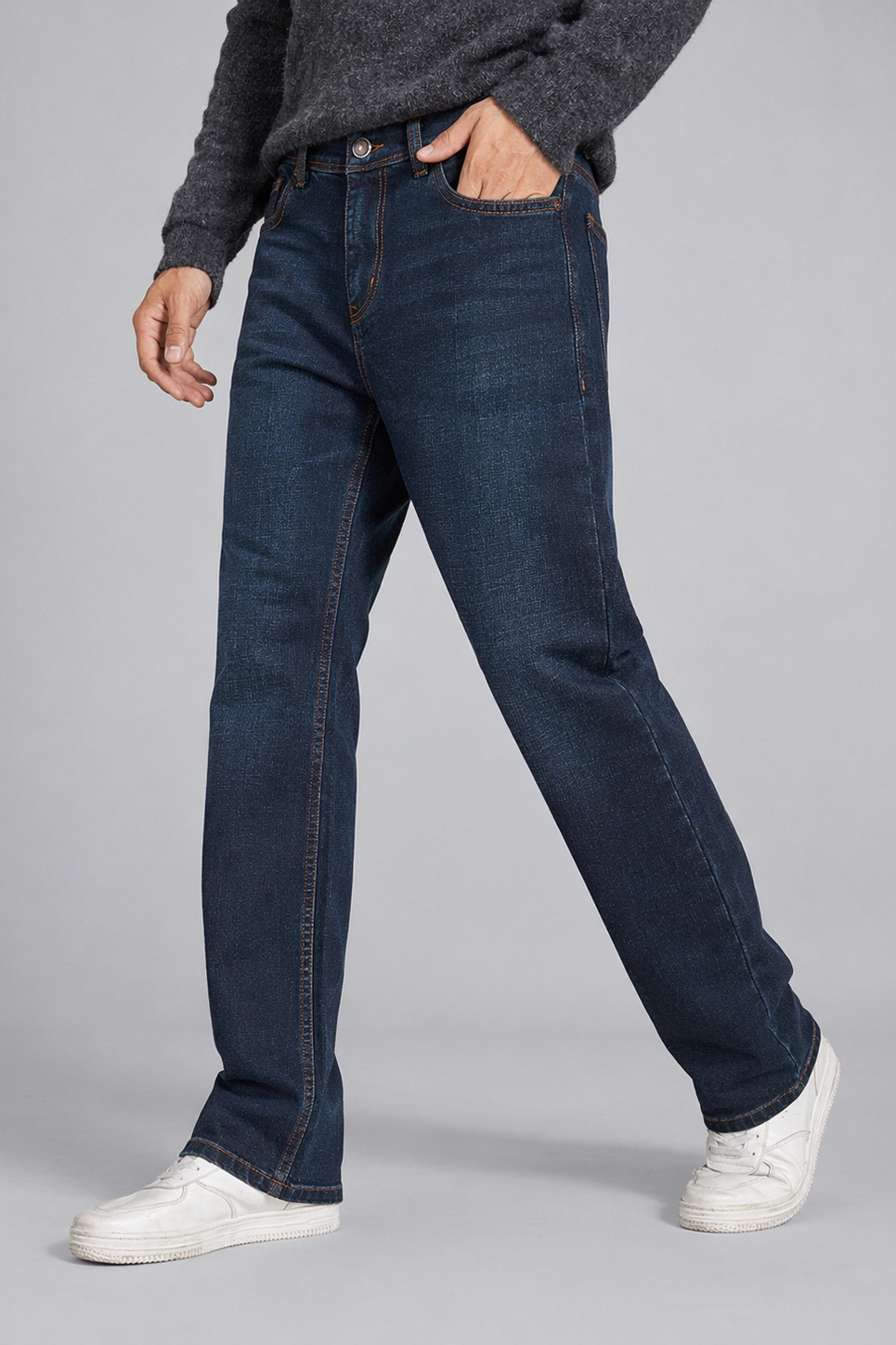 Classic & Comfortable: Men Straight Fit Dark Olive Wash Jeans Baggy