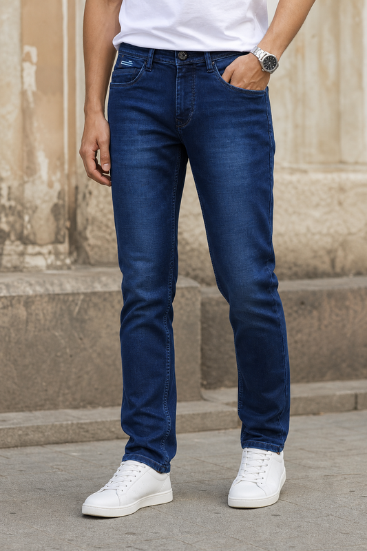 Atlance Denim Men Dark Blue Narrow Fit Jeans