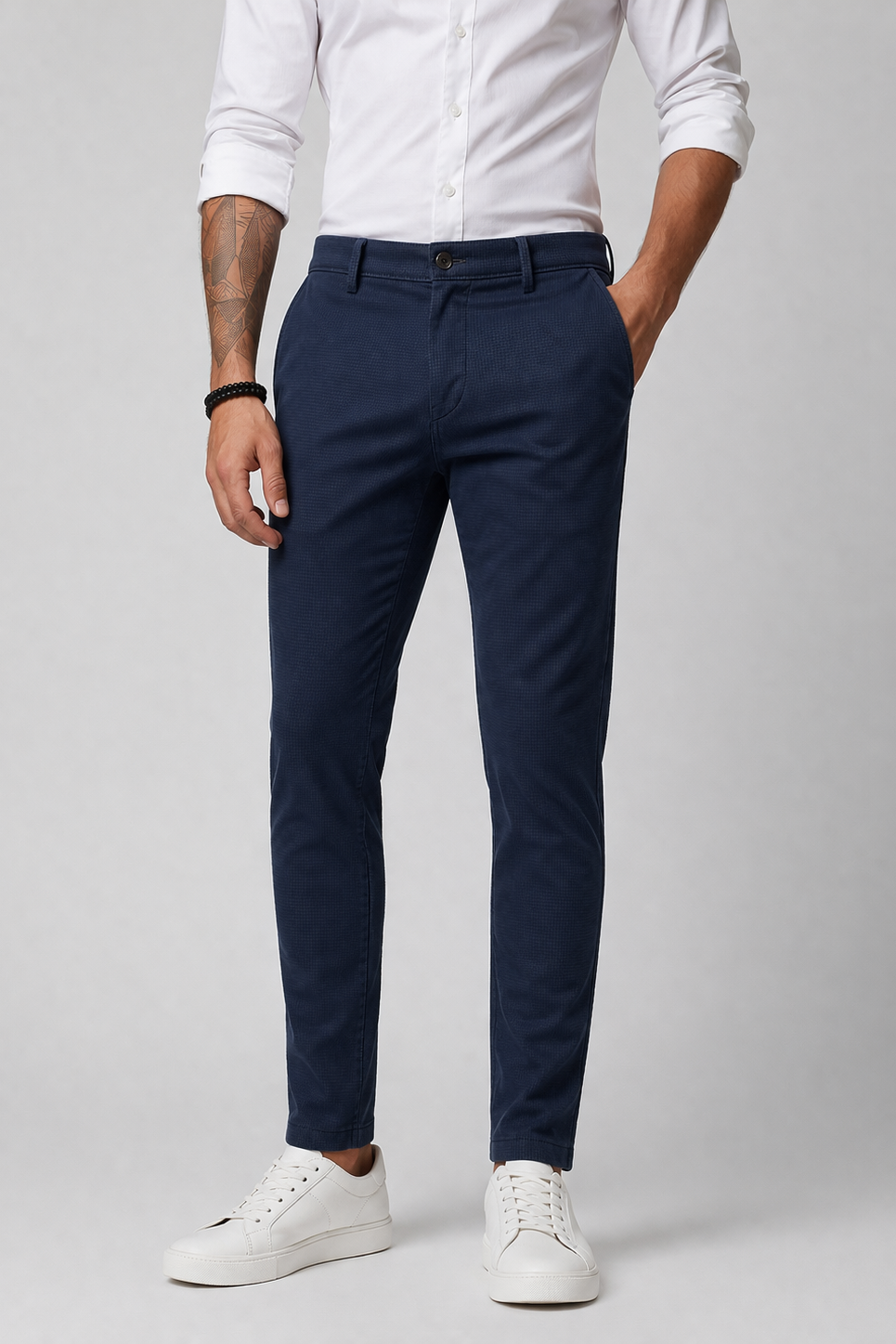 Men Navy Blue Narrow Fit Structured Pants-TEM