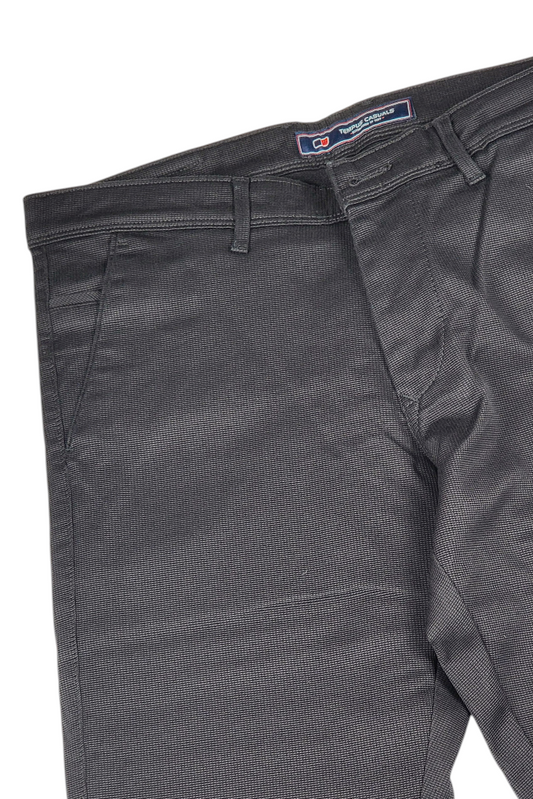 Men Black Narrow Fit Structured Pants-TEM