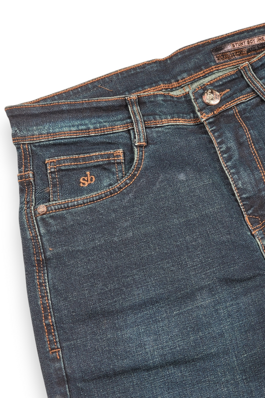 Classic & Comfortable: Men Straight Fit Dark Olive Wash Jeans Baggy