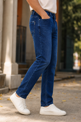 Men Blue Narrow Fit Denim Jeans by Atlance