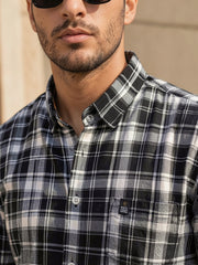Black & White Plaid Casual Shirt for Men – Trendy Full Sleeve Shirt WON