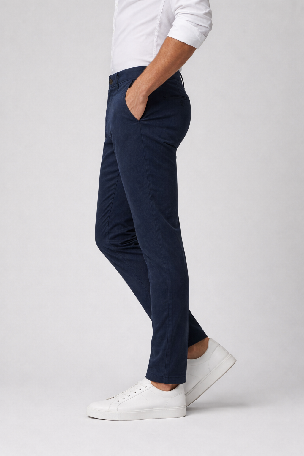 Men Navy Blue Narrow Fit Structured Pants-TEM9404