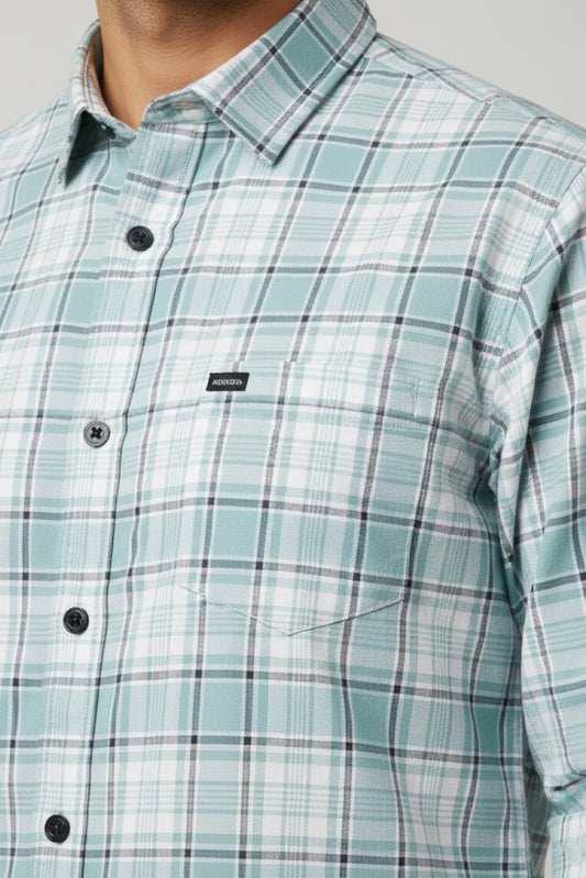 Men's Casual Check Shirt in Pista Color