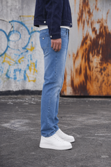 Men Sky Blue Narrow Fit Jeans | Classic 3999