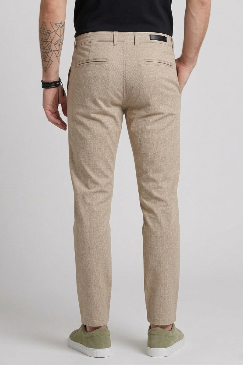 Men Cream Narrow Fit Structured Pants-TEM9404