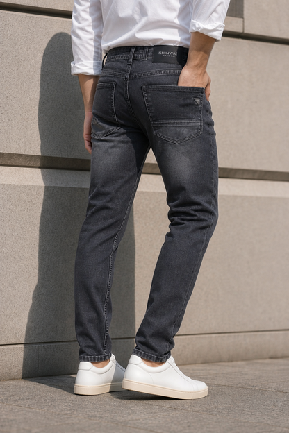 Men Black Textured Ankle Fit Denim Jeans 9696