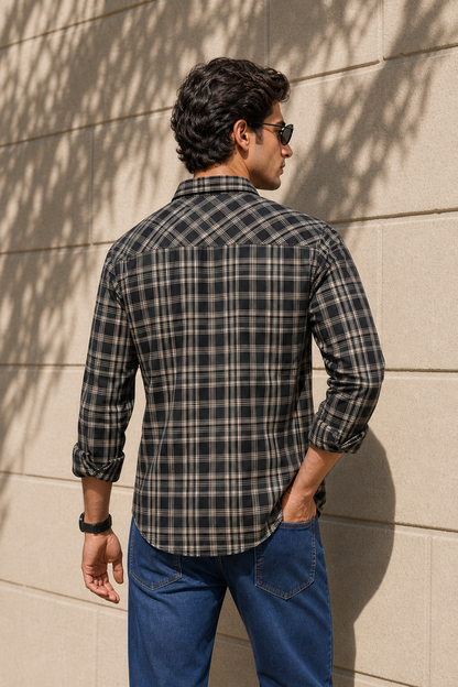 Men Green Plaid Long Sleeve Shirt – Stylish Casual Button-Up