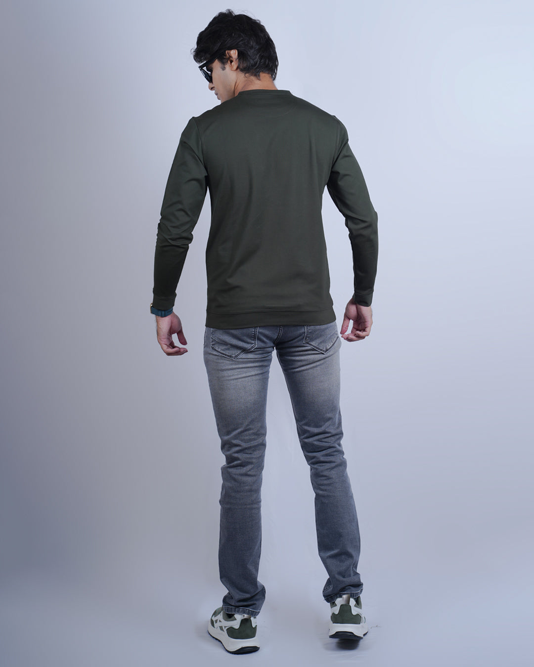 BOTTLE GREEN COLOR PLAIN ROUND NECK FULL SLEEVE T-SHIRT