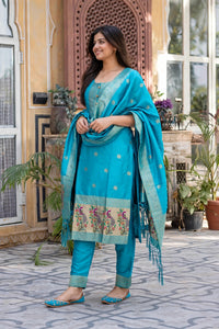 Women Mint Green Banarasi Silk Sleeveless Paithani Suit | Peacock Zari Work Straight Kurta Pant Dupatta Set ATL1001