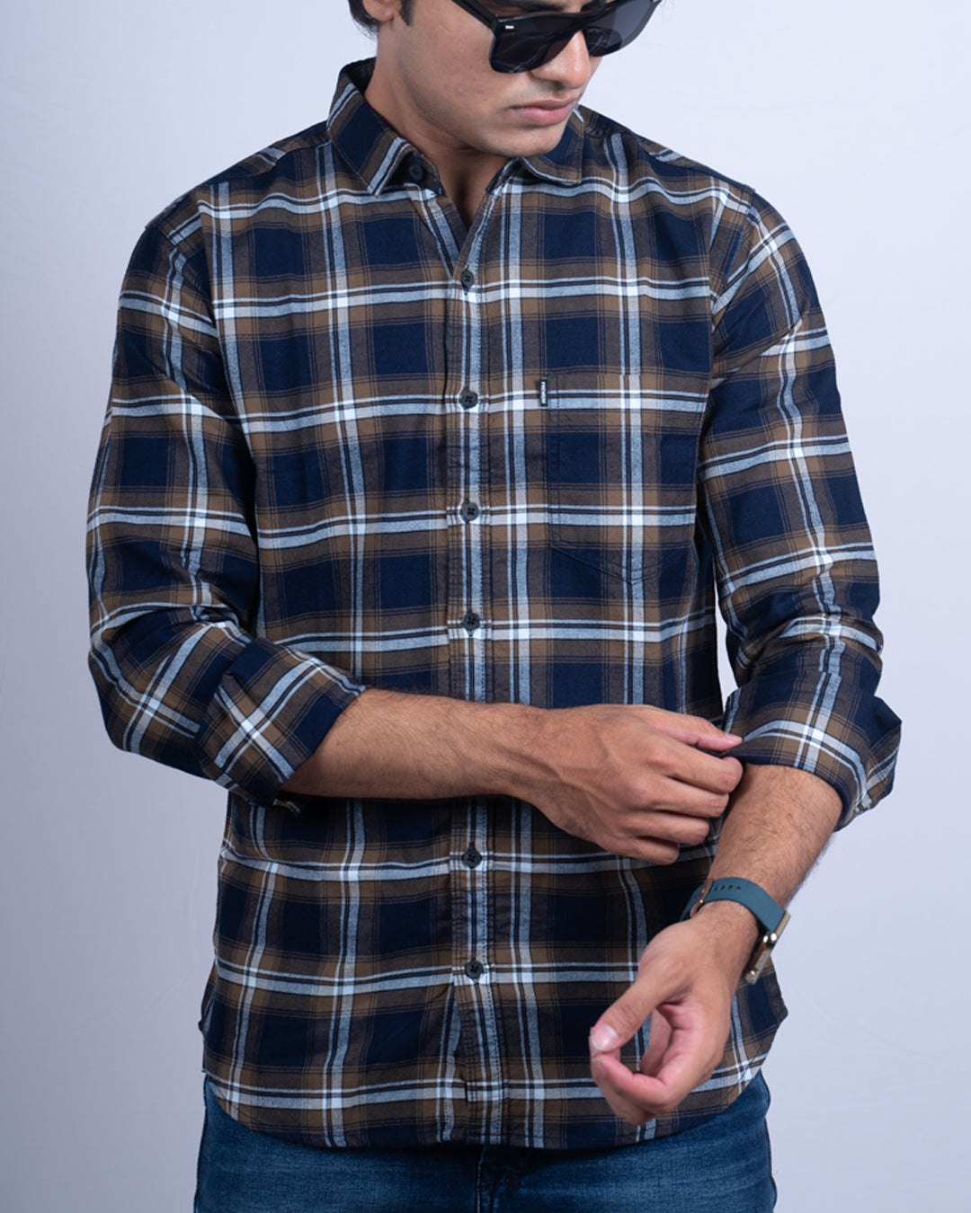 Fawn-blue color color checks casual shirt shirt for casual wear.