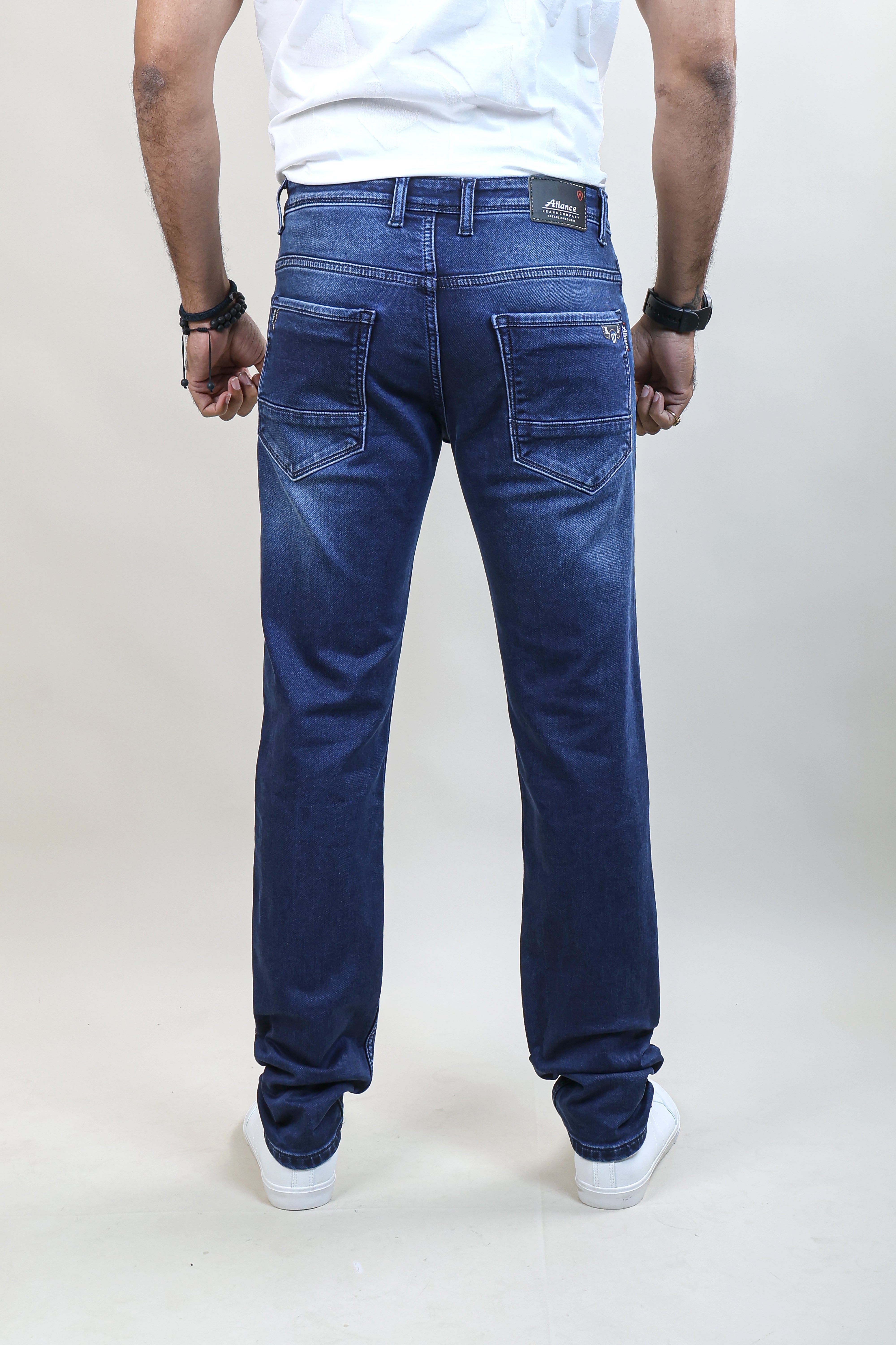 BLUE COLOR DENIM WASH JEANS