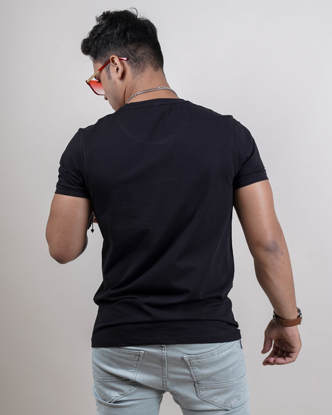 BLACK COLOR PLAIN ROUND NECK T-SHIRT