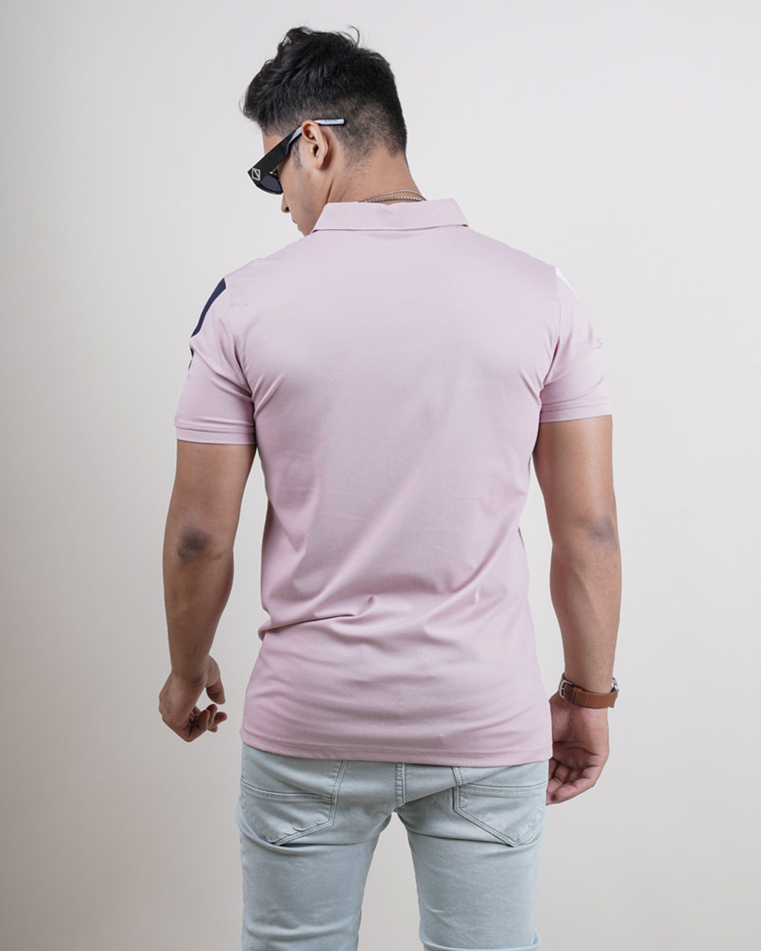 ONION COLOR MATTER COLLAR T-SHIRT