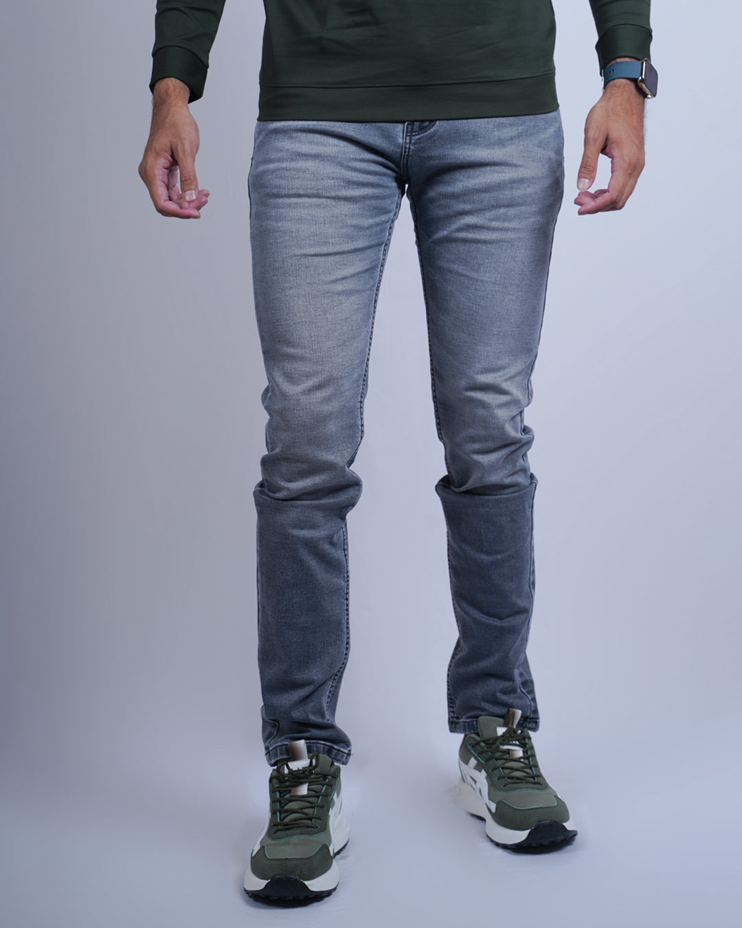 GREY COLOR DENIM WASH JEANS