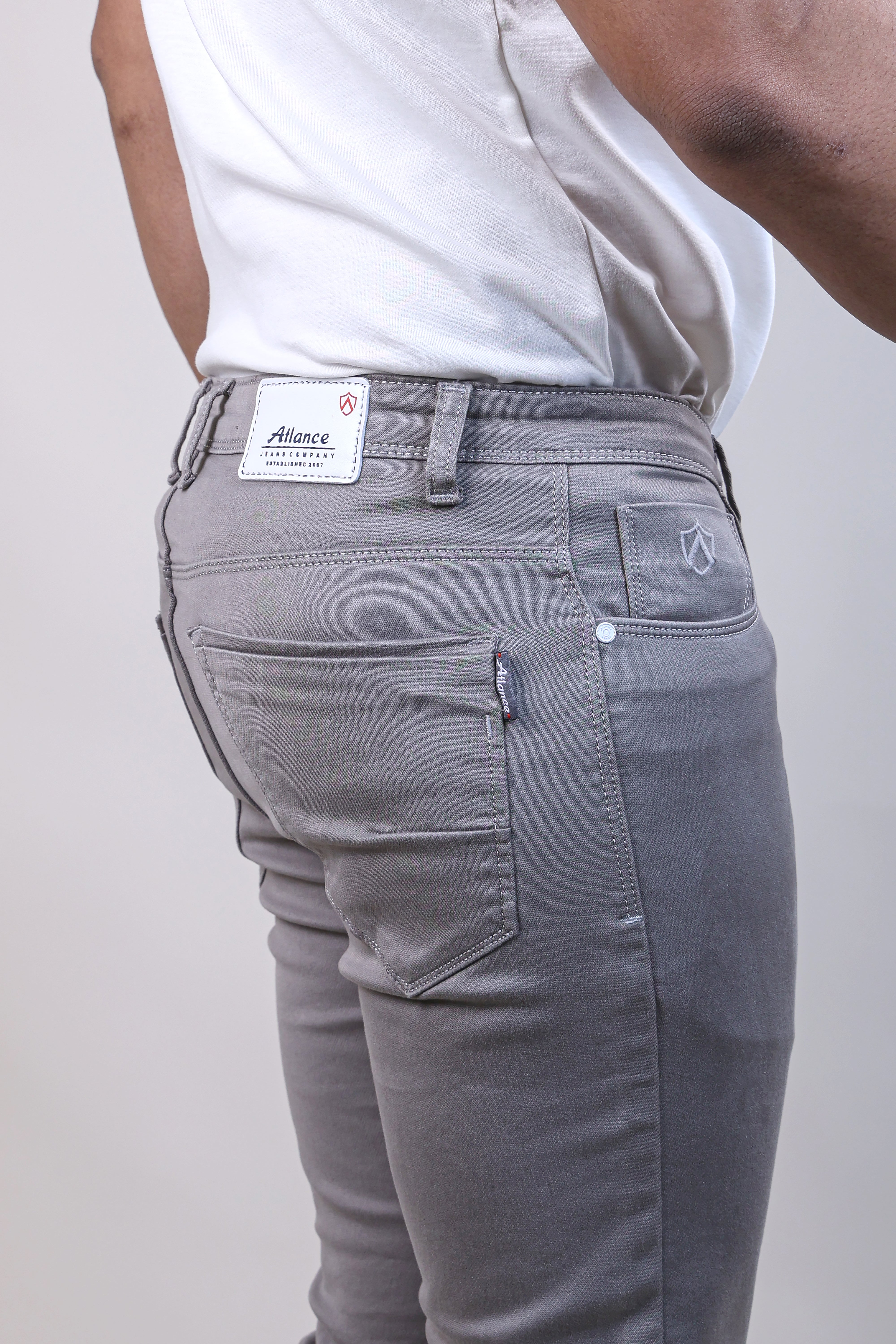 GREY COLOR PLAIN JEANS