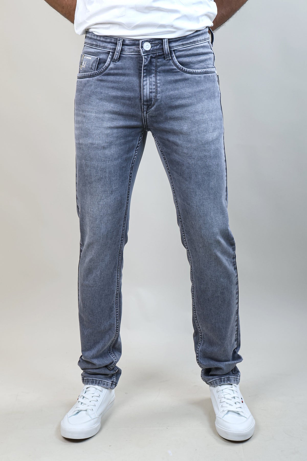 GREY COLOR DENIM WASH JEANS