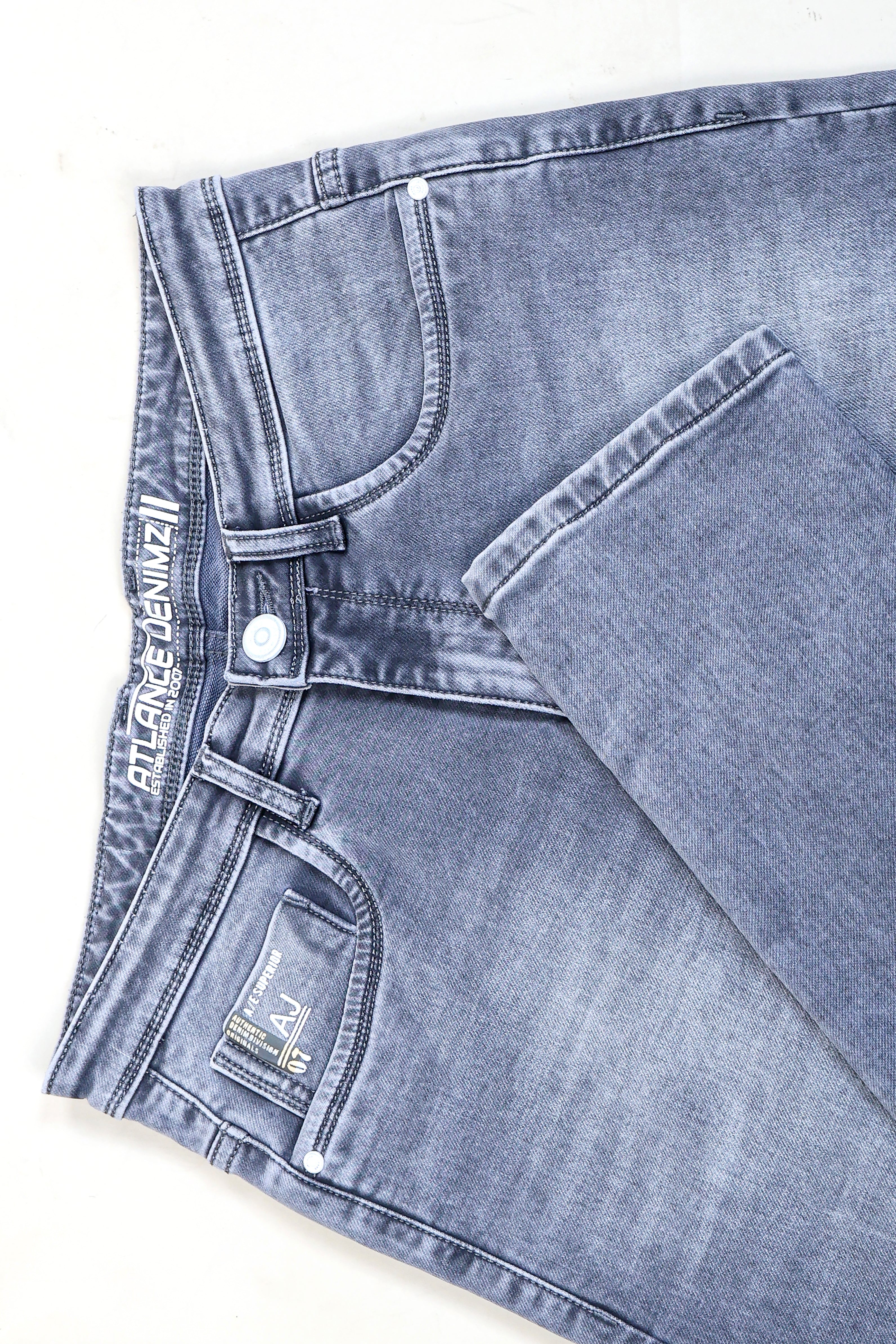 GREY COLOR DENIM WASH JEANS