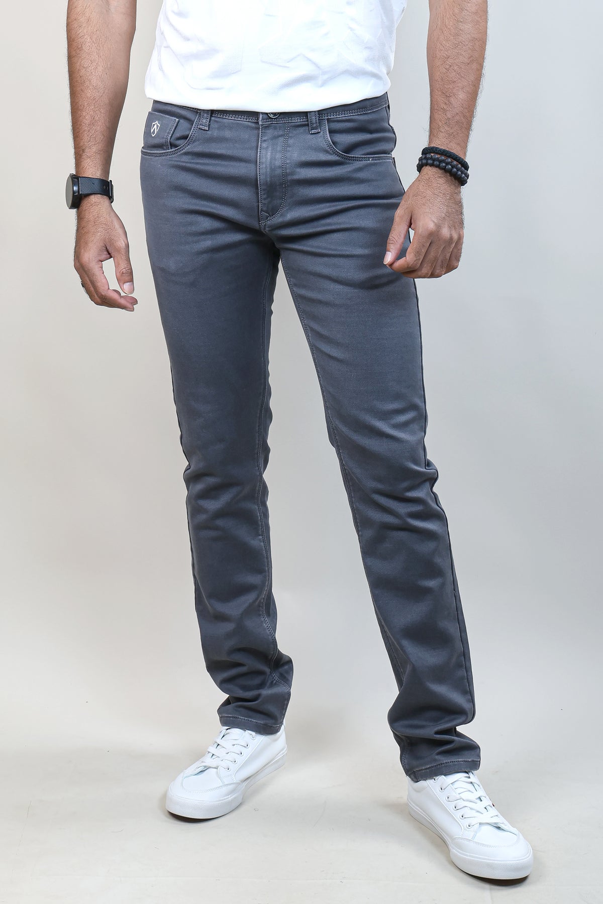 GREY COLOR PLAIN JEANS