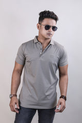 BEIGE COLOR LINING COLLAR T-SHIRT