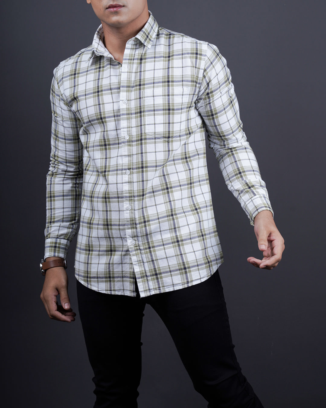 Olive color color checks casual shirt shirt for casual wear.