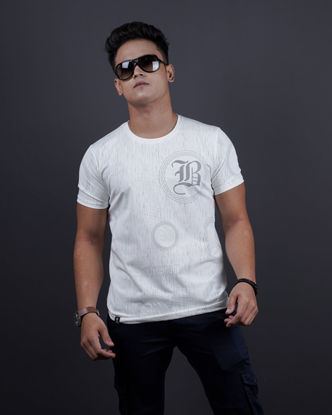 WHITE COLOR ROUND NECK MATTER TSHIRT