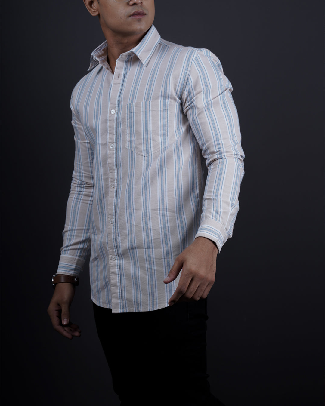 Fawn-blue color color lining casual shirt shirt for casual wear.