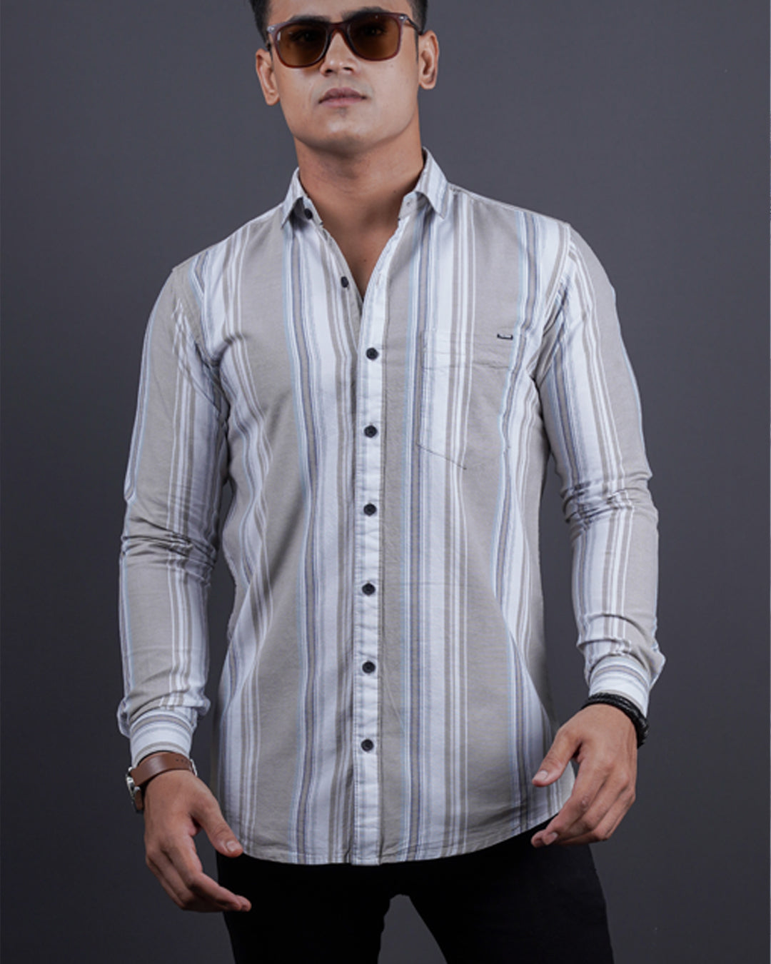 Fawn color color lining casual shirt shirt for casual wear.