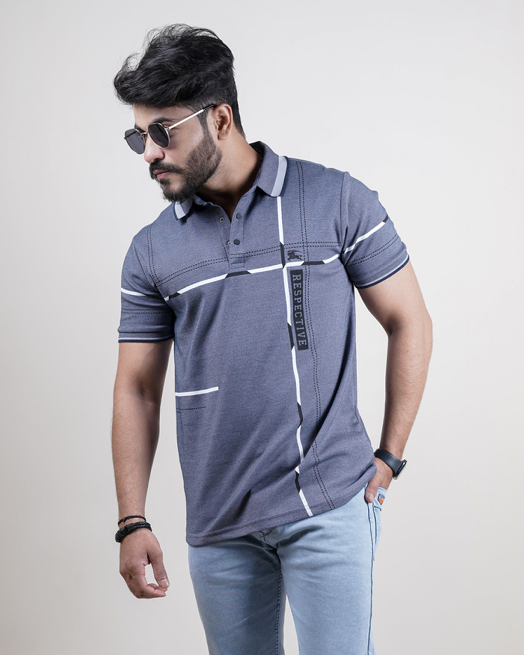 GREY COLOR MATTER COLLAR T-SHIRT