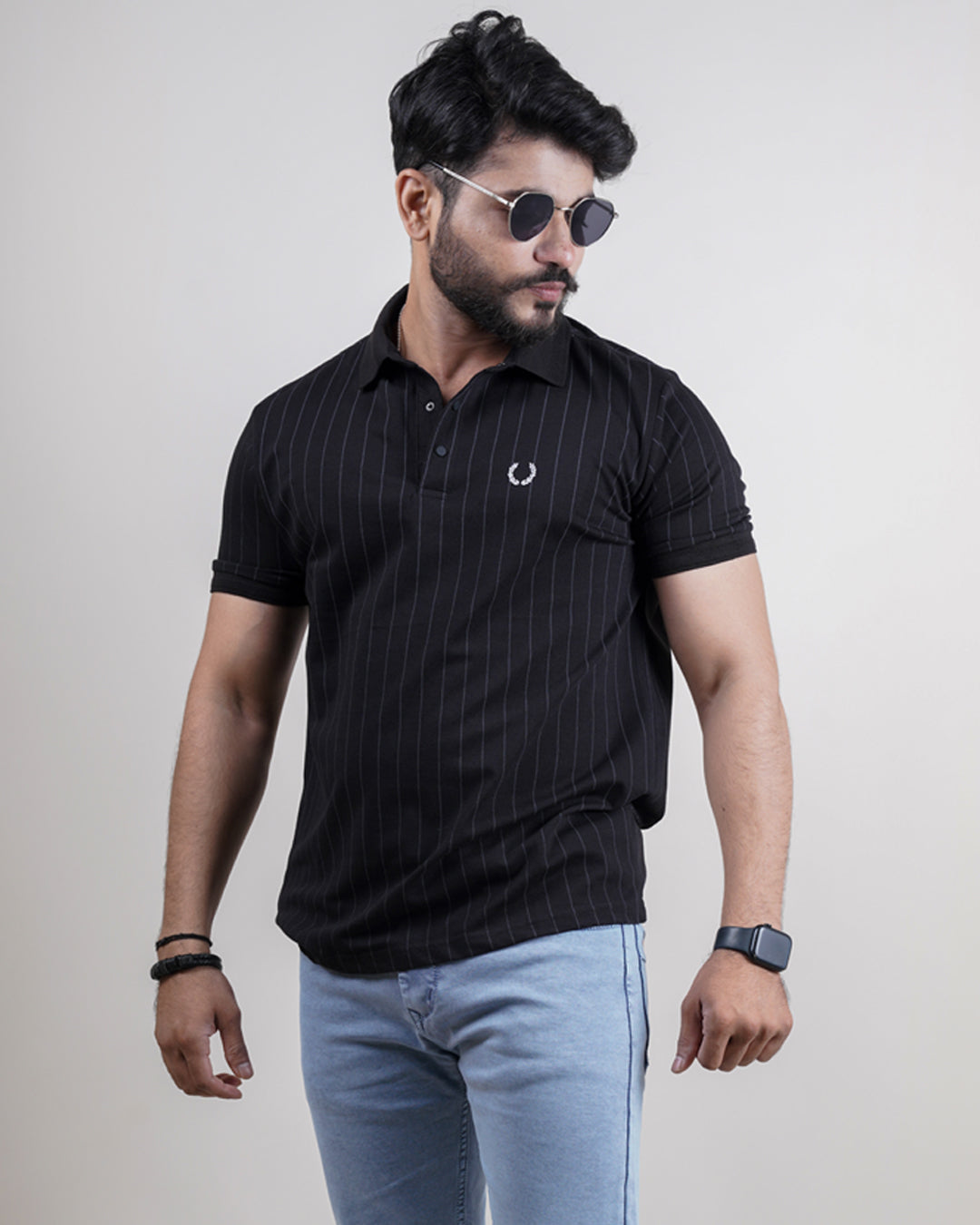 BLACK COLOR LINING COLLAR T-SHIRT