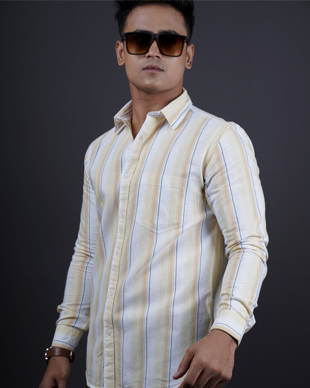 Yellow color color lining casual shirt shirt for casual wear.