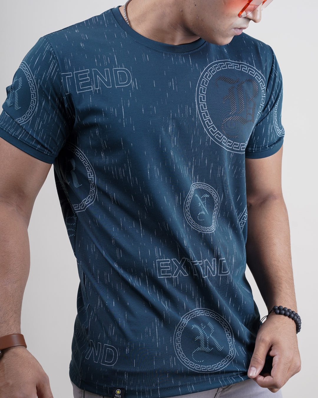 Blue color matter round neck t-shirt for men