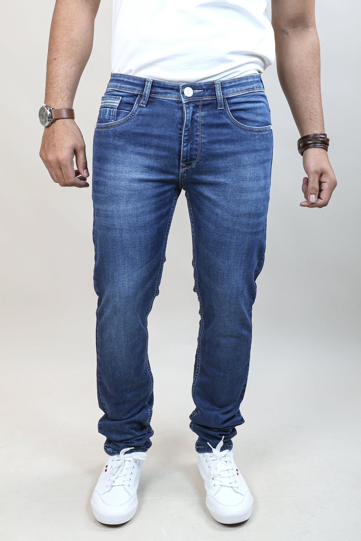 BLUE COLOR DENIM WASH JEANS