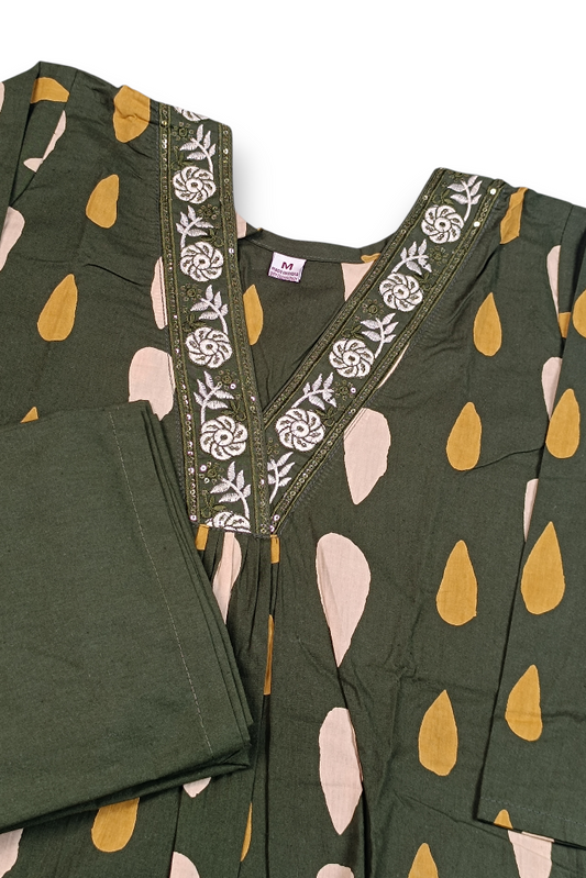 Women Floral Pure Cotton Kurta, Churidar & Dupatta Set-Green-261014108