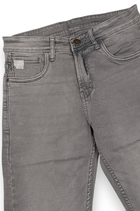 Men Premium Light Grey Narrow Fit Jeans - Modern Casual