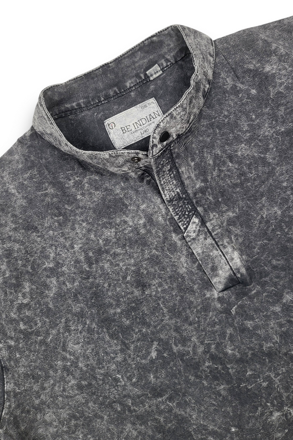 Men Black Acid Washed Henley Neck T-Shirt - Slim Fit 305