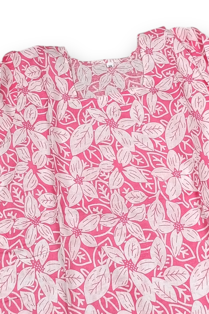 Women Pink Floral Leaf Print With Backlace Short Kurti 3561