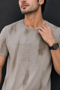Men Beige Embossed Geometric Printed Round Neck T-Shirt ATL80207