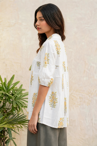 Women Parrot Green Floral Printed Cotton Short Kurti - Collar Neck - Puff Sleeves with Tassel Dori ATL2300