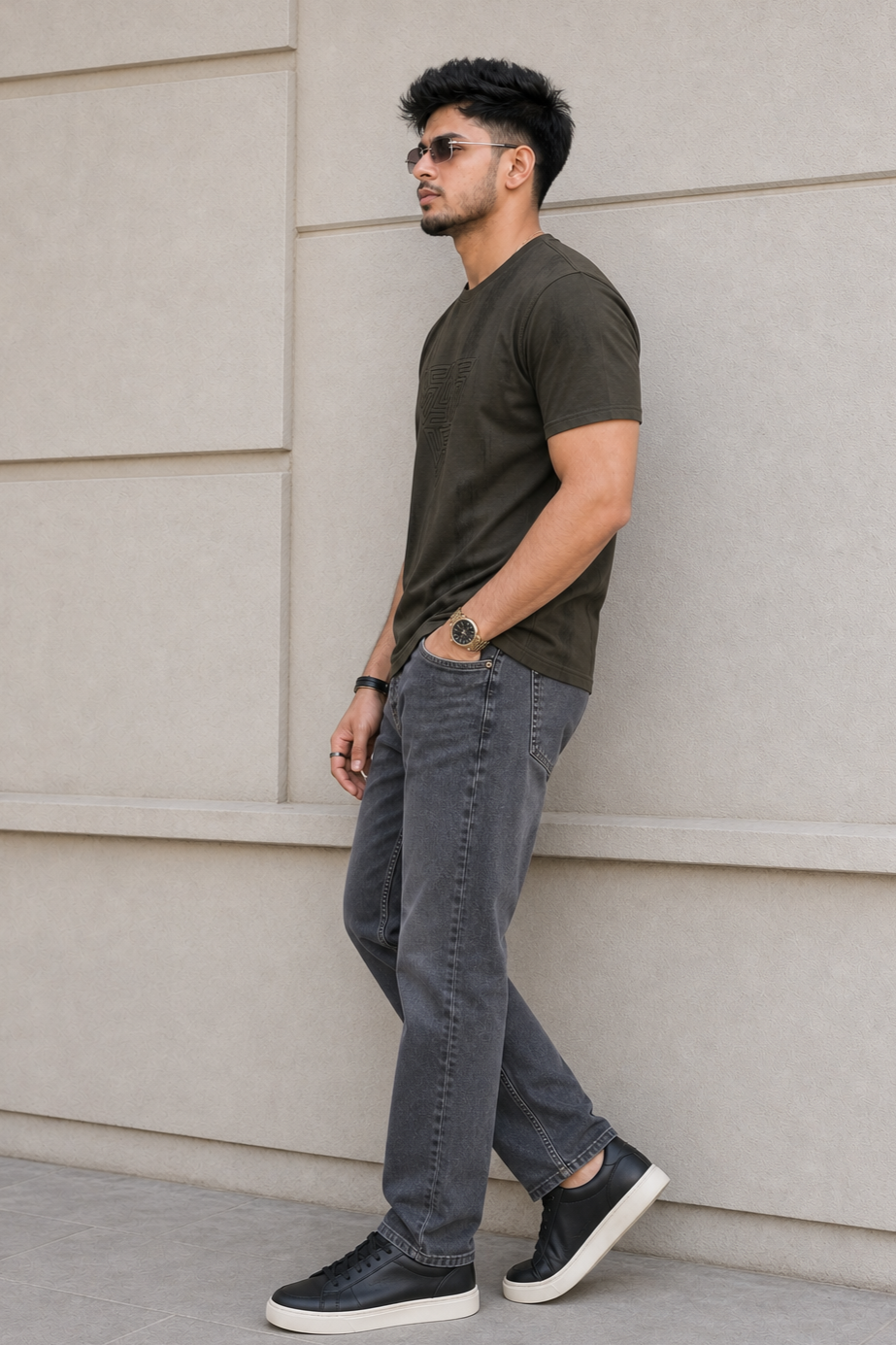 Men Green Embossed Geometric Printed Round Neck T-Shirt ATL80207