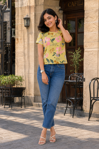 Women Yellow Floral Print Round Neck T-Shirt M-7236-13