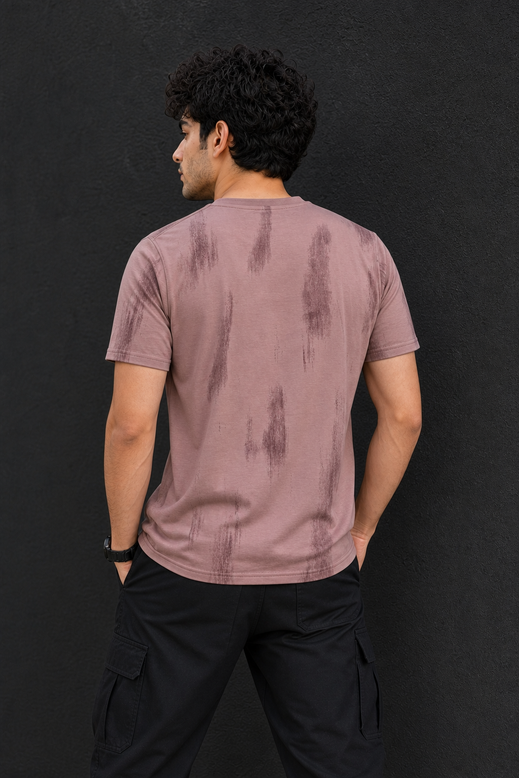 Men Onion Embossed Geometric Printed Round Neck T-Shirt ATL80207