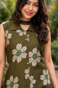 Women Mehndi Green Colour Floral Printed Sleeveless Kurta & Plazo Coord Set SHALINI-277