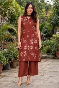 Women Rust Floral Printed Co-ord Set | Sleeveless Kurta & Plazo SHALINI-268